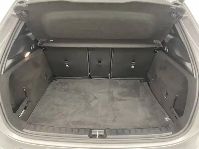 Mercedes Gla 250 e 8g-dct — photo 14