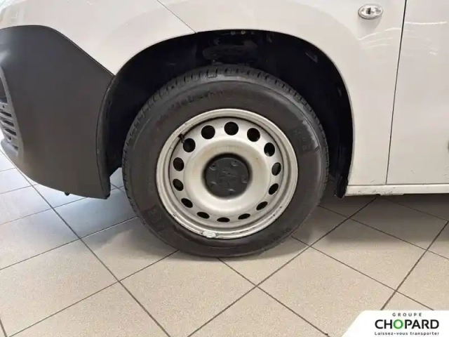 Peugeot Partner fourgon standard 650 kg bluehdi 130 s&amp;s bvm6 — photo 23