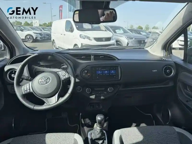 Toyota Yaris 110 vvt-i — photo 8