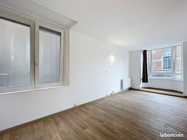 Studio 1 pièce 20 m²