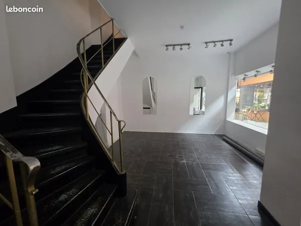 Local commercial 44 m² Clermont-Ferrand