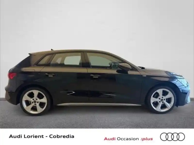 Audi A3 sportback 35 tdi 150ch s line s tronic 7 — photo 3