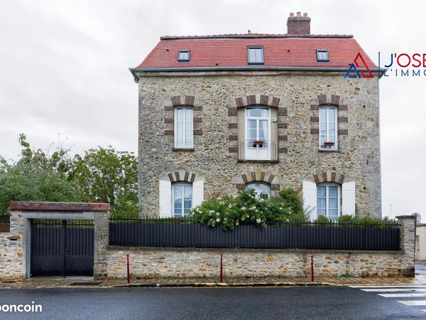 Propriété 12 pièces 285 m²