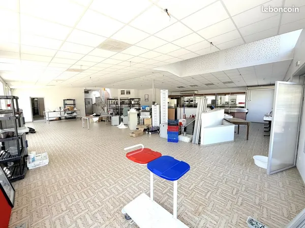 Local commercial 502 m² Saint-Jean-de-Maurienne