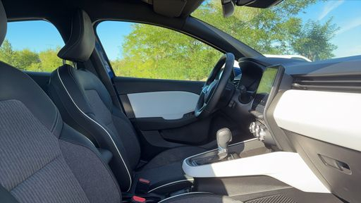 Renault Clio 1.6 E-Tech 140 Hybrid EDC6 - Intens – 2022 – 80348 km – Hybride essence – Boîte Automatique — photo 8