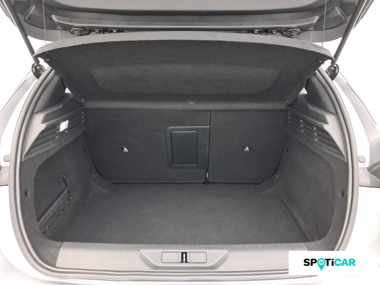 Peugeot 308 1.2 puretech 130ch s&s allure pack — photo 6
