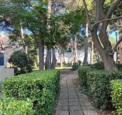 Appartement T2 en rdc proche de la mer