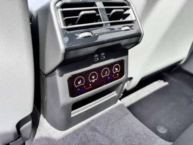 Bmw Serie 5 série 5 530e 299ch m sport xdrive — photo 14