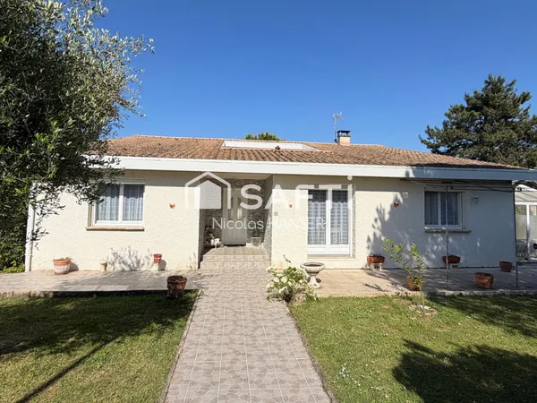 Maison idéalement située, proche commodités