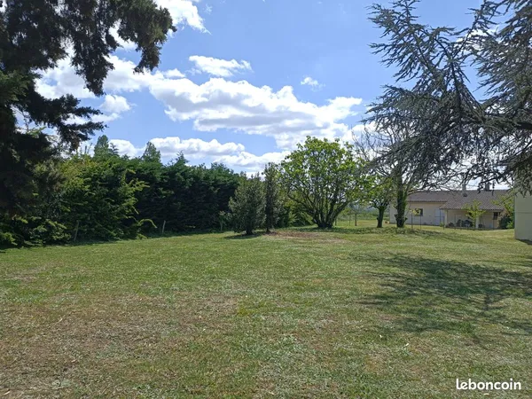 Terrain constructible