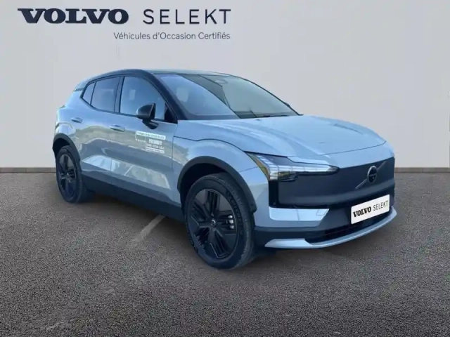Volvo Ex30 cross country p5 long range 272ch 69kwh ultra