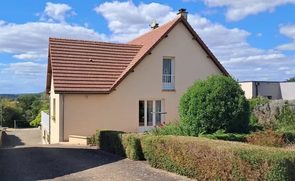 Maison 8 pièces 150 m²