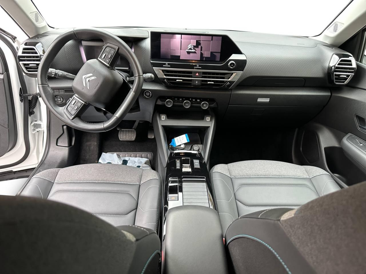 Citroën C4 puretech 130 eat8 max — photo 10