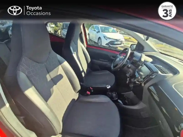 Toyota Aygo 1.0 vvt-i 72ch x-clusiv 5p my20 — photo 6