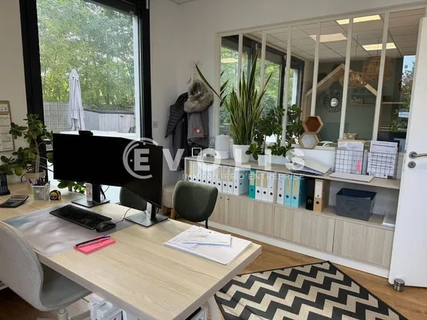 Bureaux 71 m²