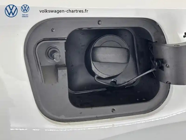 Volkswagen T-Roc 1.5 etsi evo2 hybrid 150 ch dsg7 — photo 26
