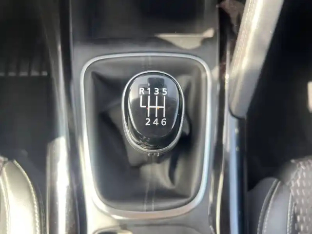 Renault Kadjar tce 130 energy — photo 28