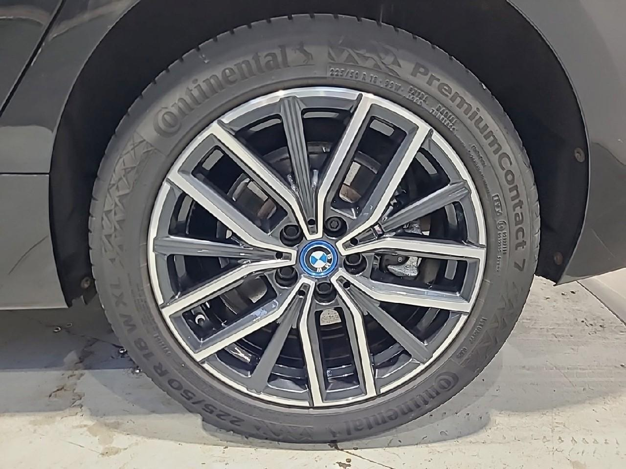 Bmw Serie 2 active tourer 225e xdrive 245 ch dkg7 m sport — photo 16