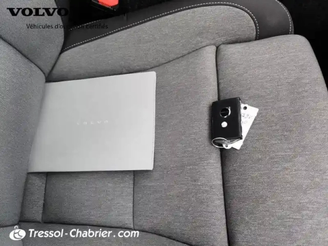 Volvo Xc40 b3 163 ch dct7 plus — photo 30
