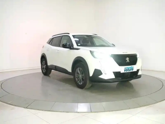Peugeot 2008 puretech 130 s&amp;s eat8 — photo 3