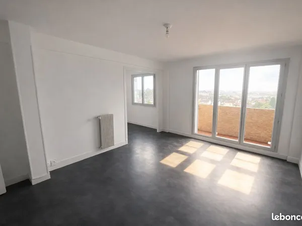 T4 rénové et lumineux - Résidence sécurisée - 67 m²