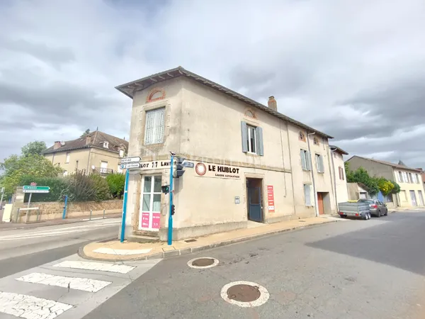 Immeuble 9 pièces 156 m²