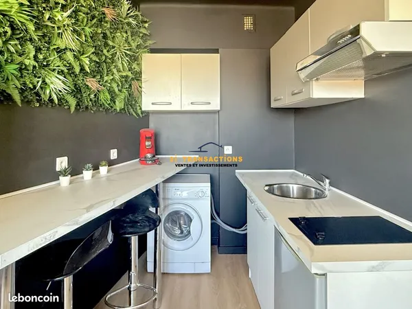 Studio 1 pièce 16 m²
