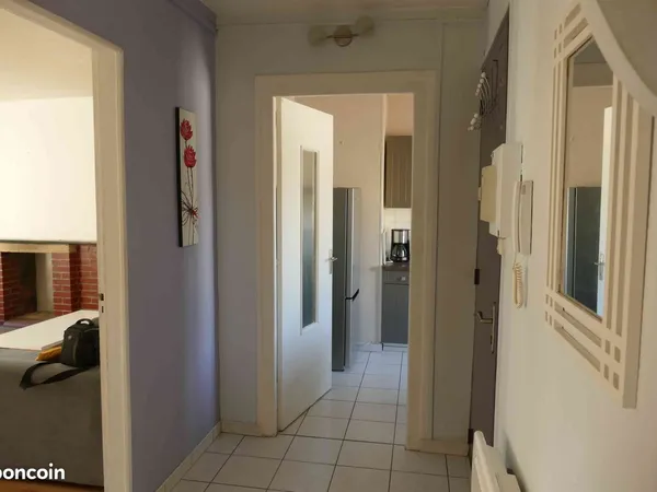 A Avranches, appartement meublé
