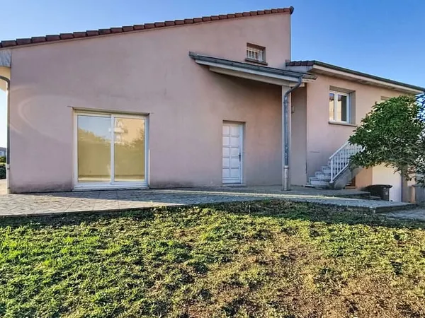 Maison 4 pièces 141 m²