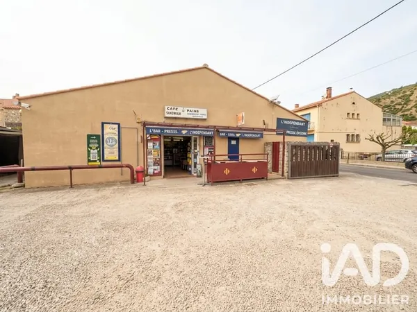 Local commercial 1 pièce 190 m²