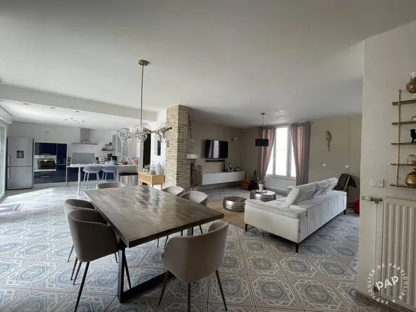 Maison 6 pièces 160 m²