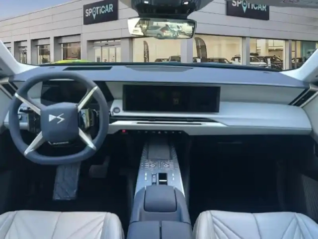 Ds N8 n°8 electrique 245ch 97,2kwh long range pallas — photo 10