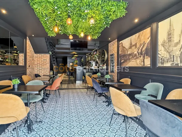 À VENDRE FONDS DE COMMERCE -BRASSERIE -BEL EMPLACEMENT