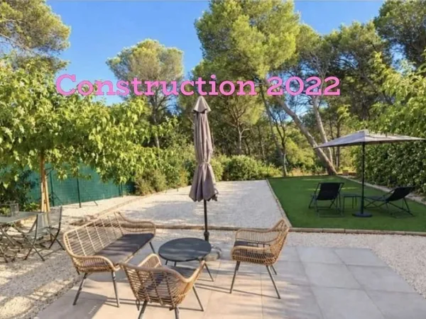 BELLE VILLA (Construction 2022) 118 m2- NON MEUBLE - T4, 3 chambres, 2 Sb- DPE A- CLIMATISEE - A VEN
