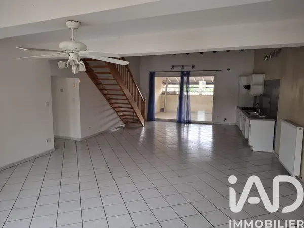 Maison 7 pièces 270 m²