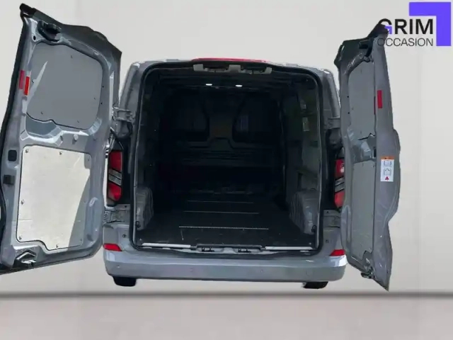 Ford Transit custom fgn 320 l1h1 2.0 ecoblue 170 ch bva8 4x4 — photo 12