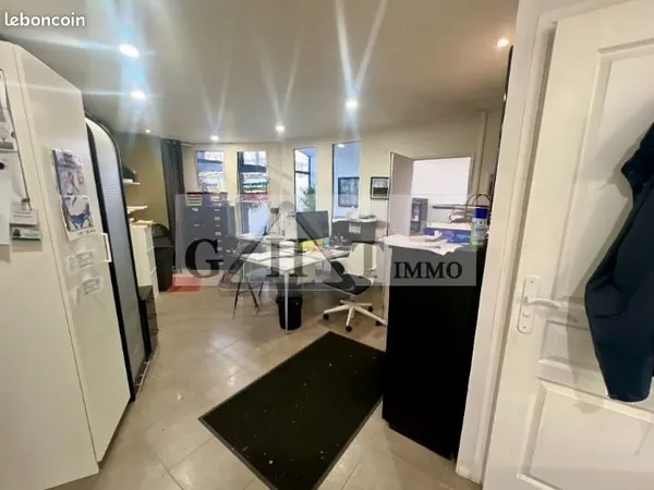 Commerce 190 m²