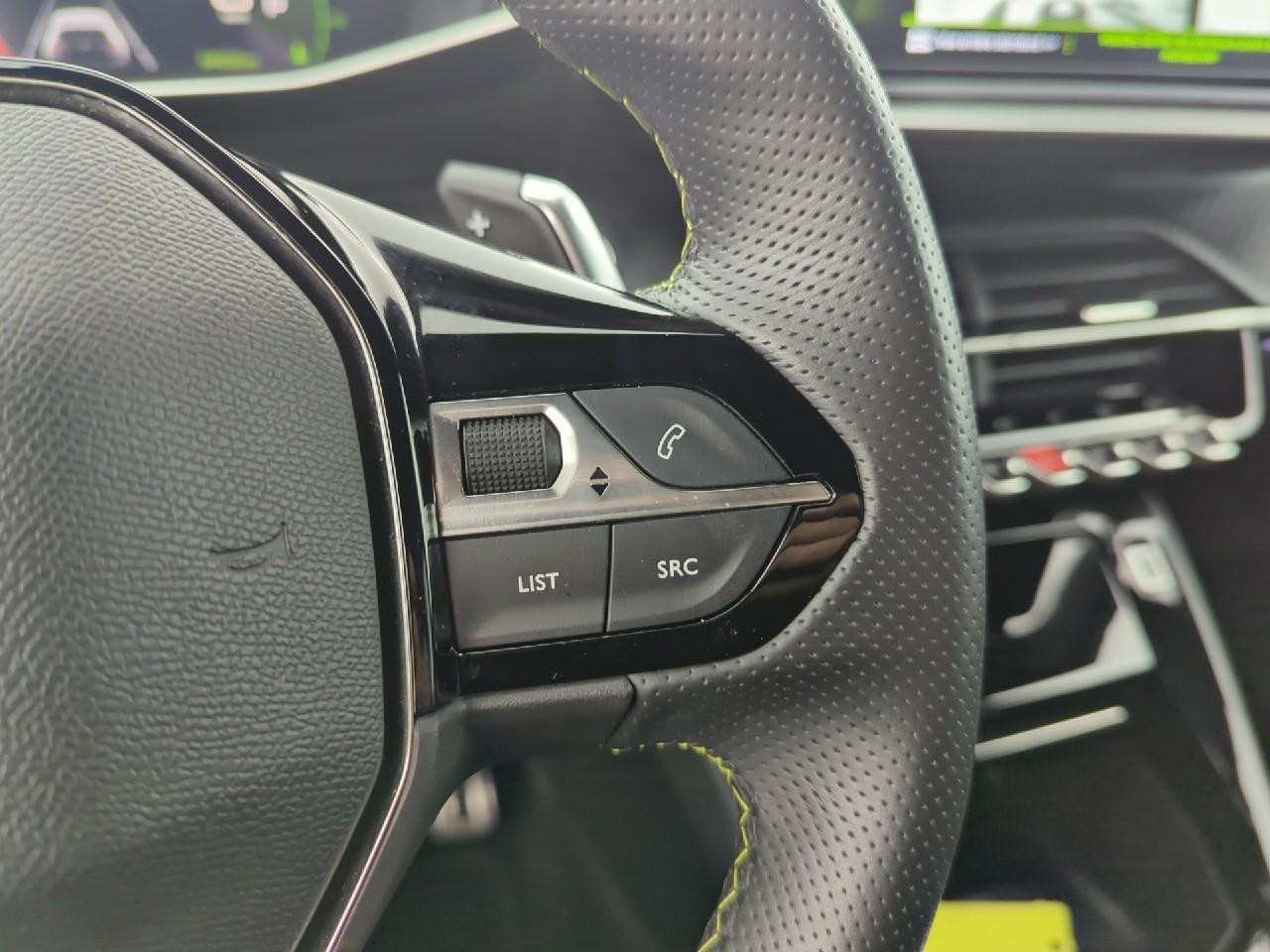 Peugeot 208 puretech 100 s&s eat8 gt — photo 20