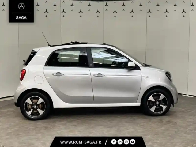 Smart Forfour electric drive / eq passion 82 ch — photo 6
