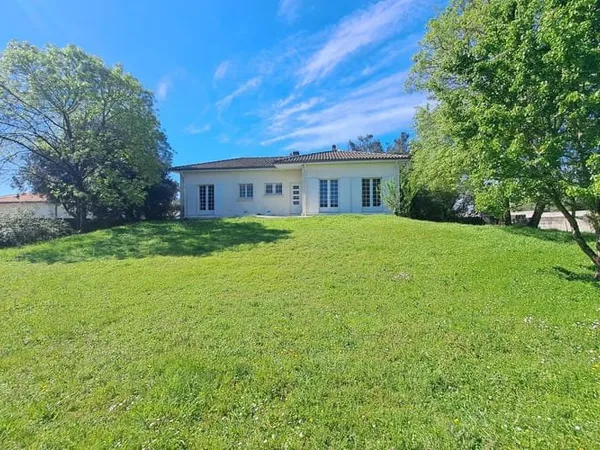 Maison 5 pièces 150 m²