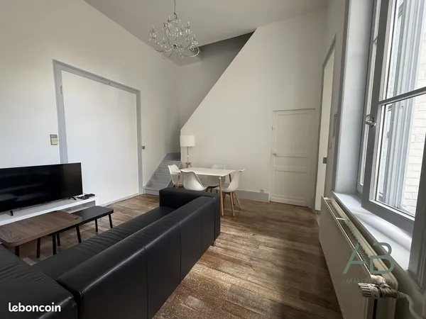 Appartement 5 pièces 26 m²