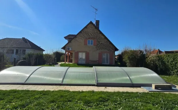 Maison 8 pièces 162 m²
