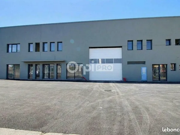 Bureau 142 m²