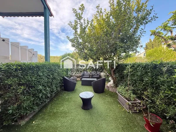 SAINT-CYPRIEN (66),T2 AVEC JARDIN DANS RESIDENCE SECURISEE,PISCINE ET STATIONNEMENTS