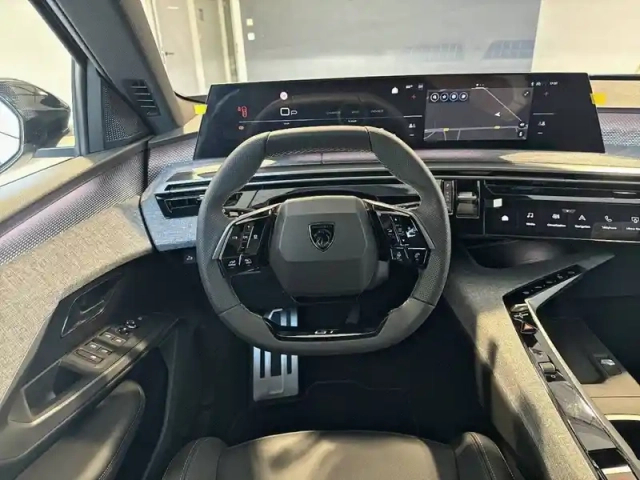 Peugeot 3008 hybrid 145 e-dcs6 — photo 9