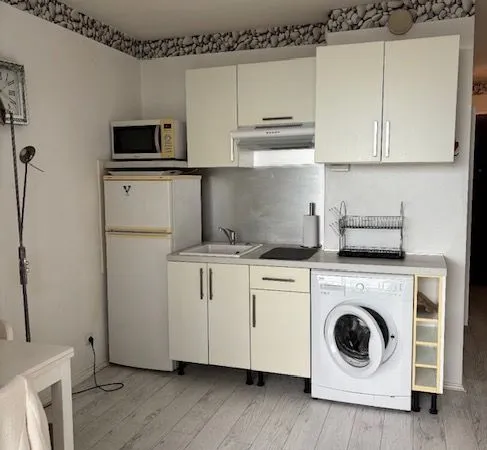 Studio T1 meublé 27m2 belle vue mer