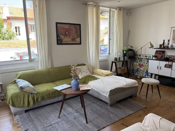 Loue appartement 65m²