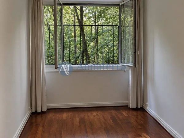 Studio 1 pièce 13 m²