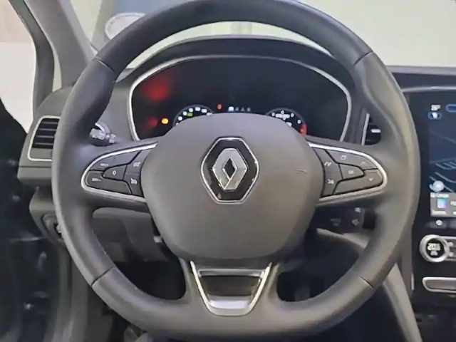 Renault Megane mégane iv berline tce 140 edc fap - 21n — photo 9