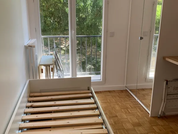 Location chambre service balcon 1er étage sur jardin pour etudiant(e) Dauphine, Prepa...